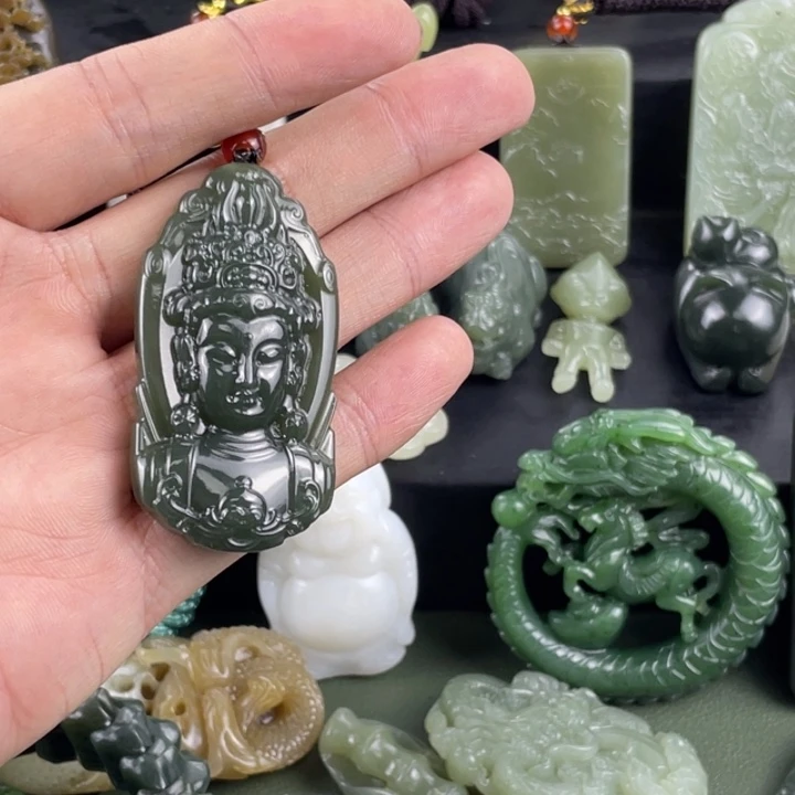 和田玉未镶嵌颈饰