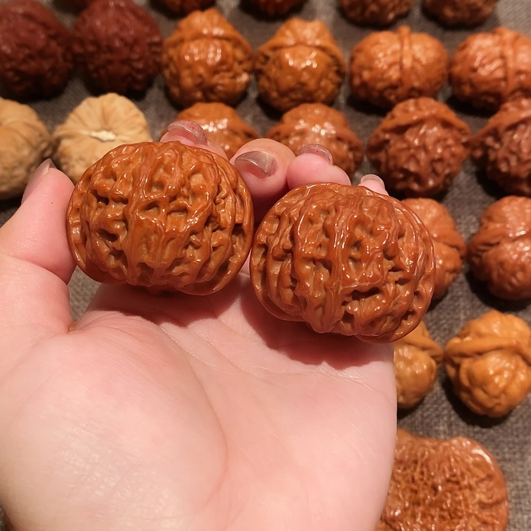 文玩核桃吊坠41苹果园（平平安安）