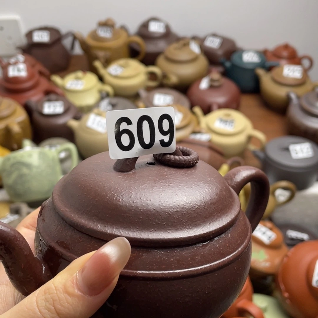 紫砂茶壶?****?紫砂微瑕