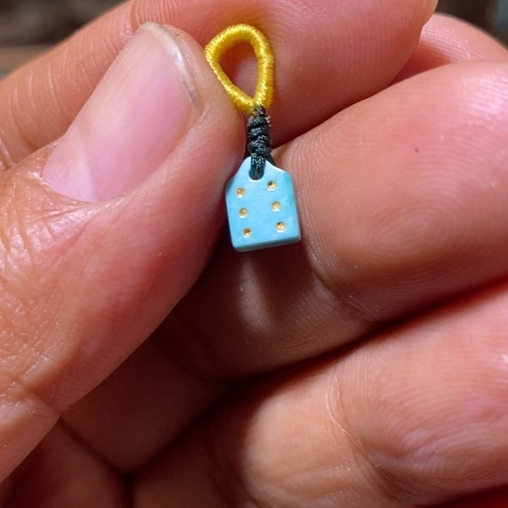 绿松石配饰未镶嵌