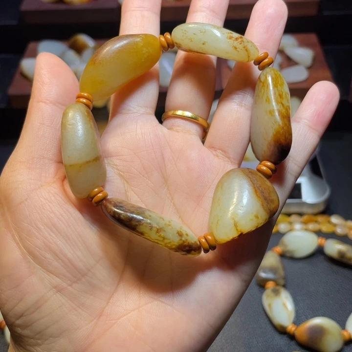 未镶嵌手链和田玉