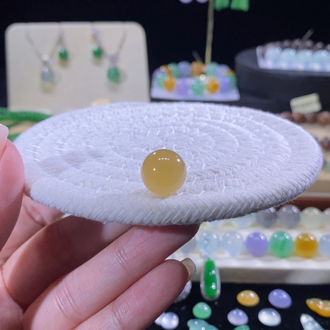 翡翠未镶嵌颈饰冰橙黄珠卡12.4