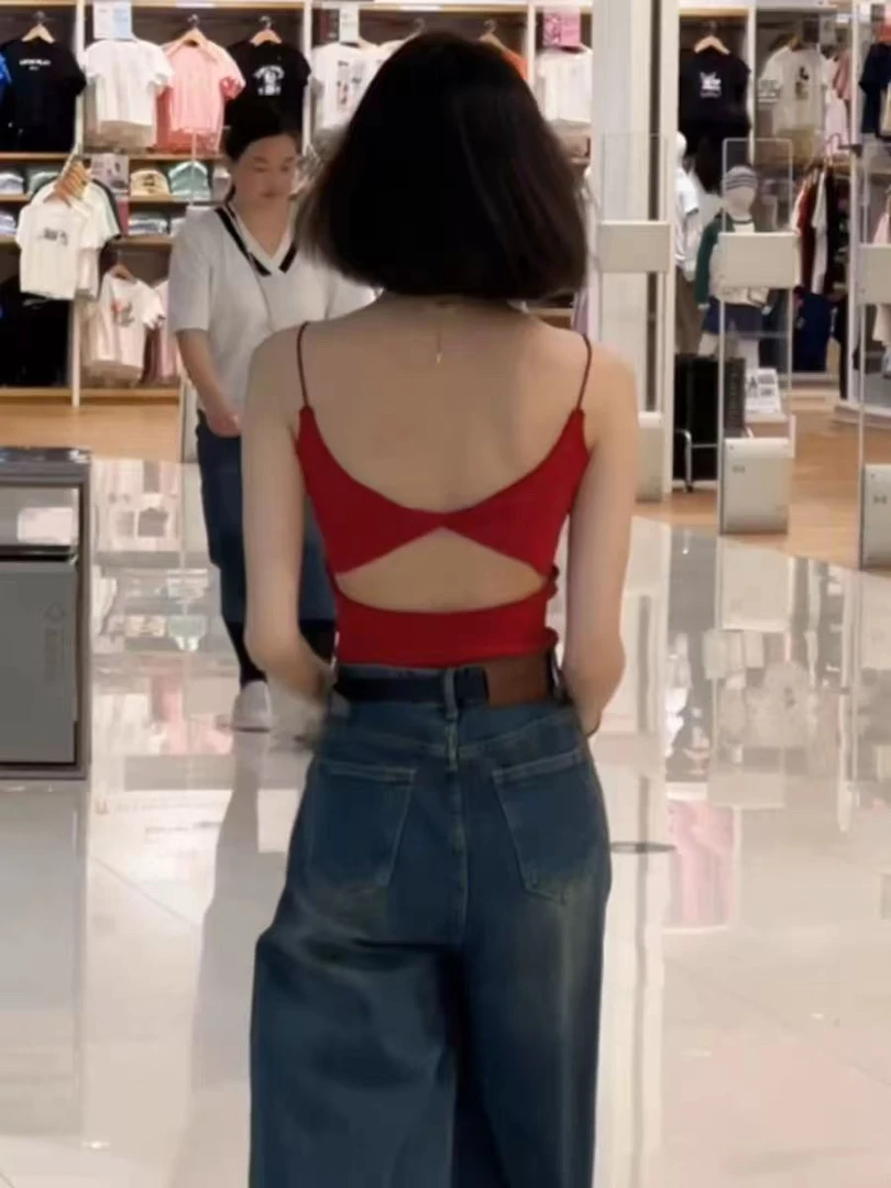 时尚性感辣妹吊带露背背心夏季胸垫美背修身短款外穿蝴蝶背