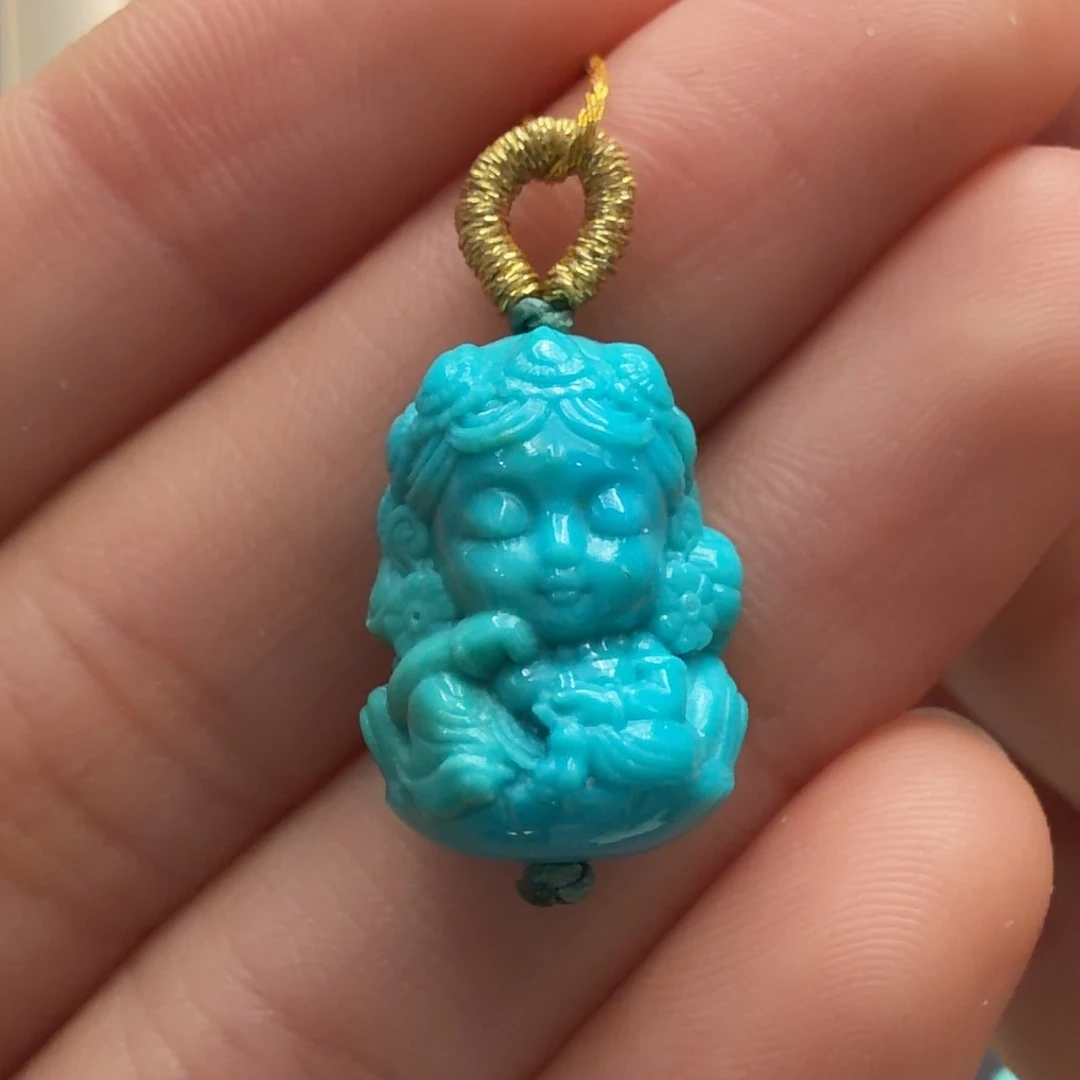 绿松石未镶嵌颈饰