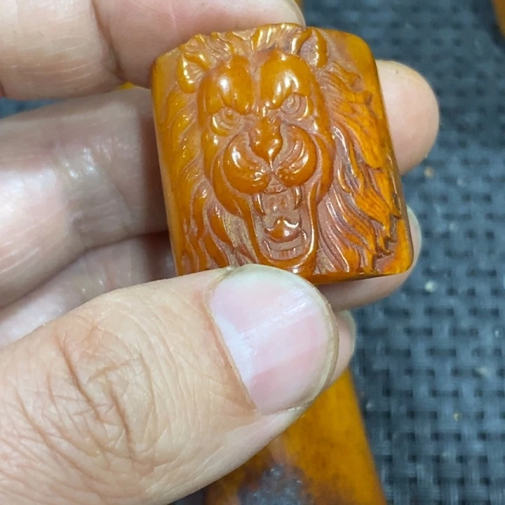 滴血莲花菩提吊坠