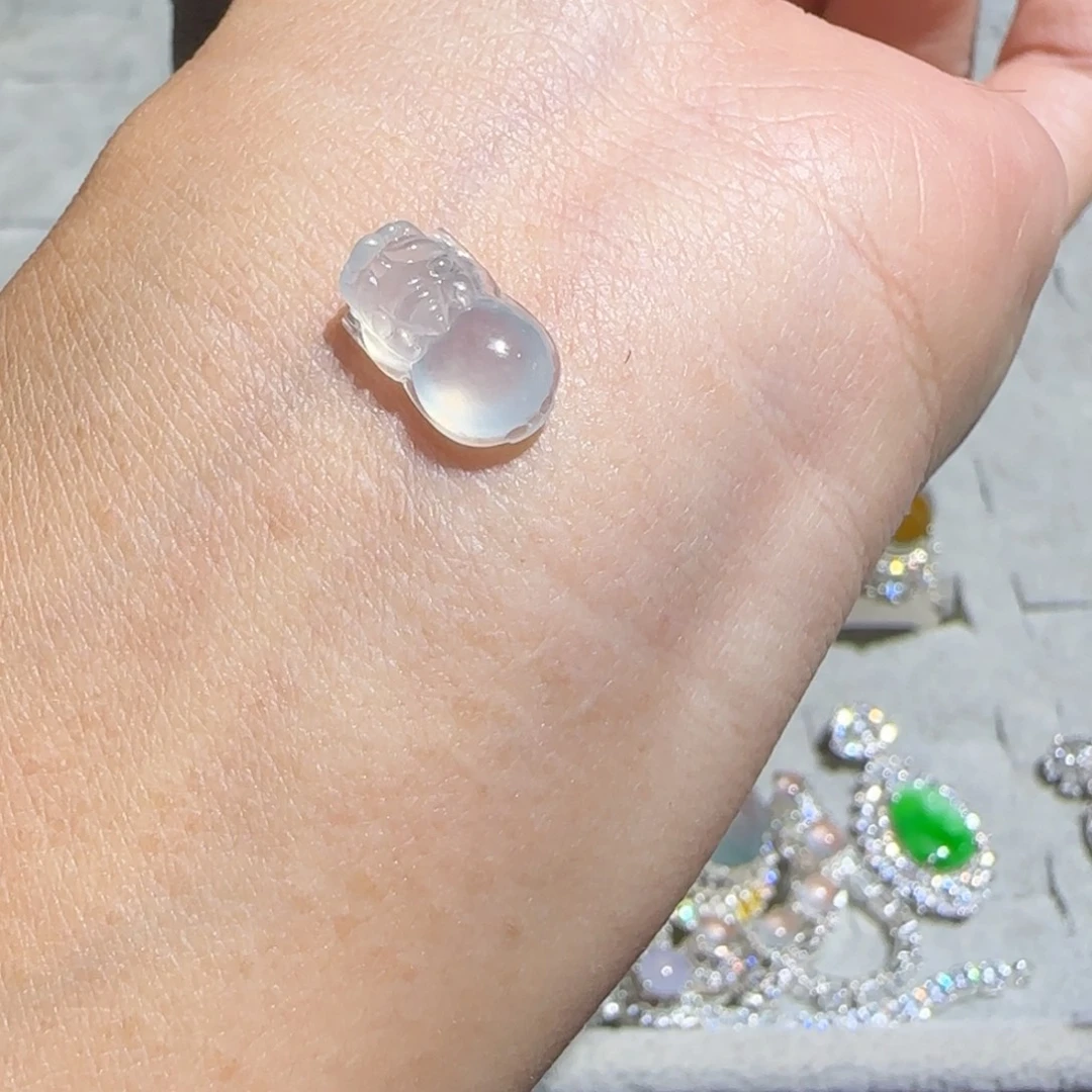 翡翠未镶嵌戒指翡翠