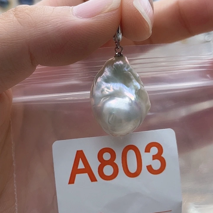 未镶嵌天然珍珠。  漏 漏 漏淡水珍珠
