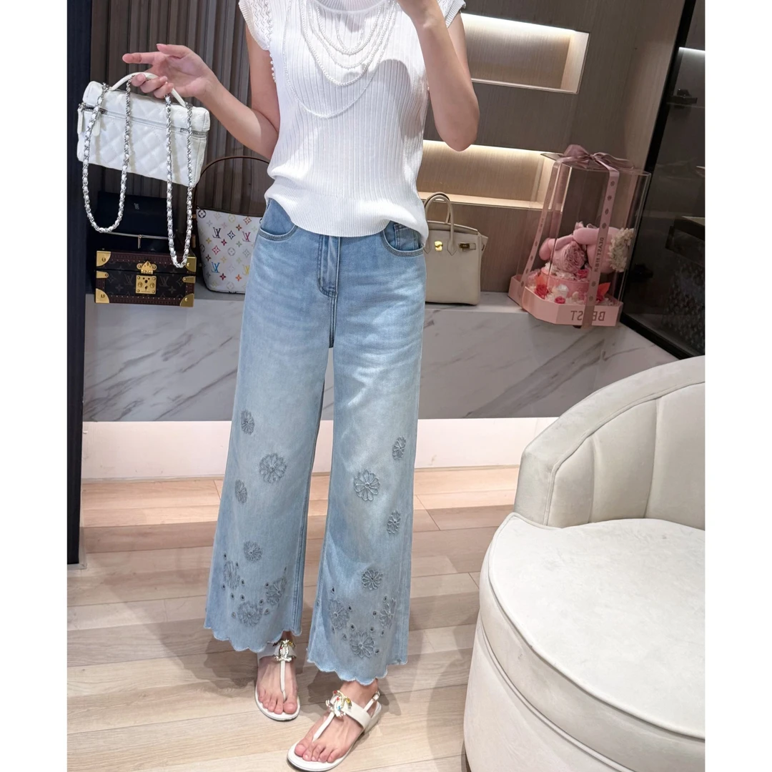 刺绣夏季直筒裤微弹力中腰九分牛仔裤