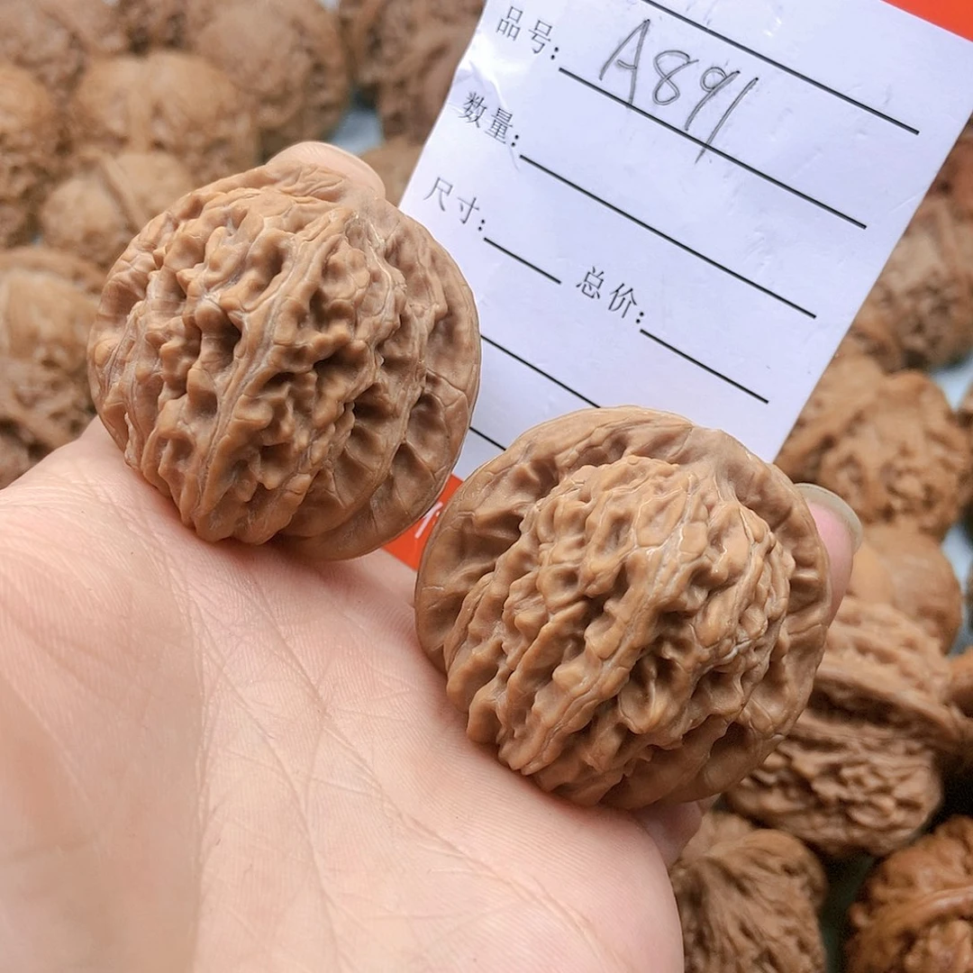 文玩核桃吊坠浊***年891号平谷楼子