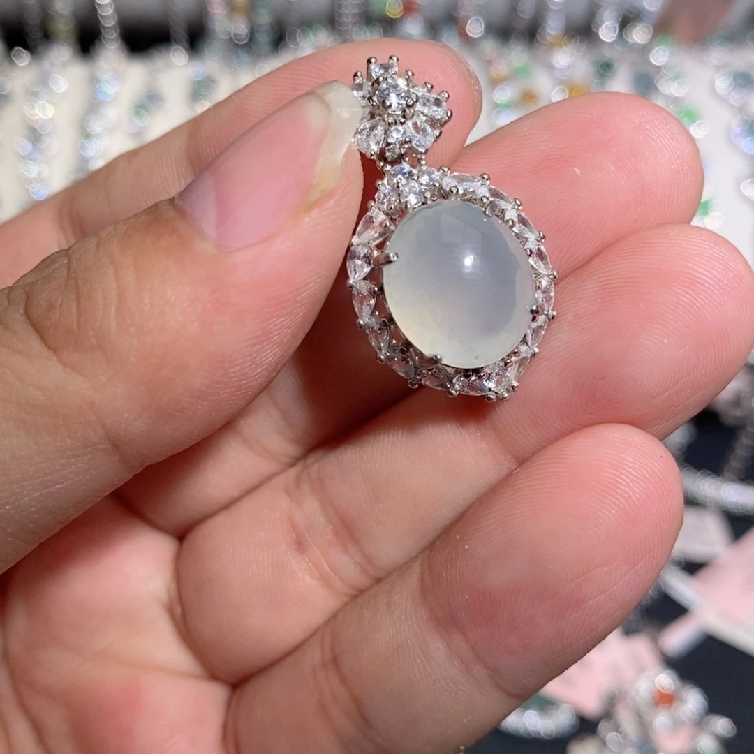 翡翠银S925镶嵌颈饰k j k k