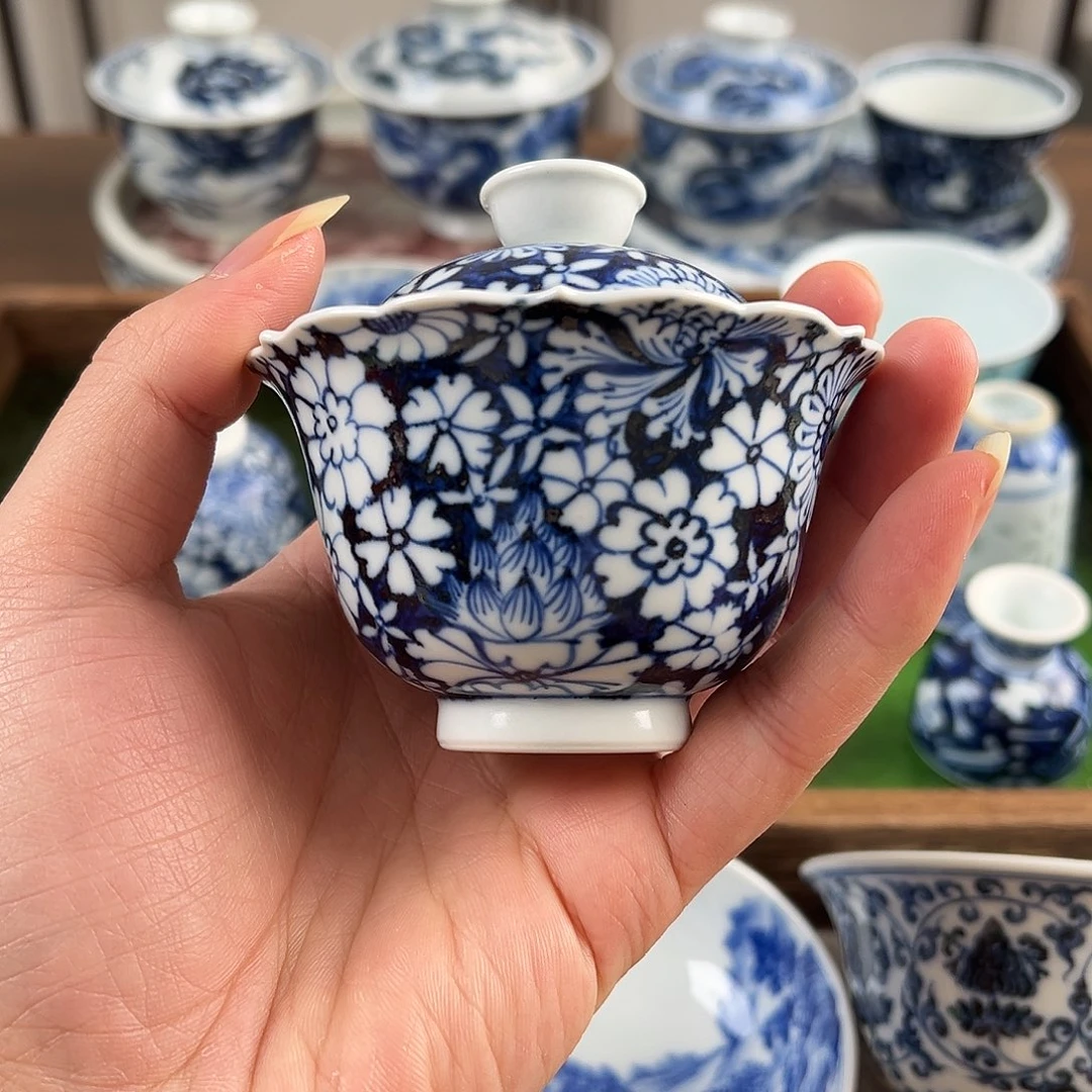 青花万花葵口岩茶盖碗