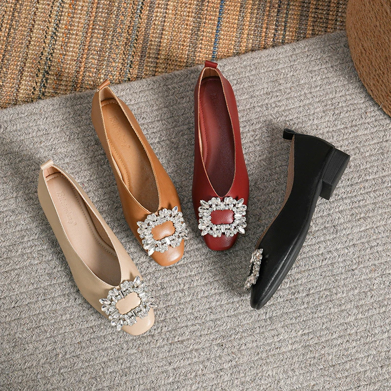 水钻V口新款工作鞋小方头百搭低跟女鞋网红春夏浅口软底软皮单鞋