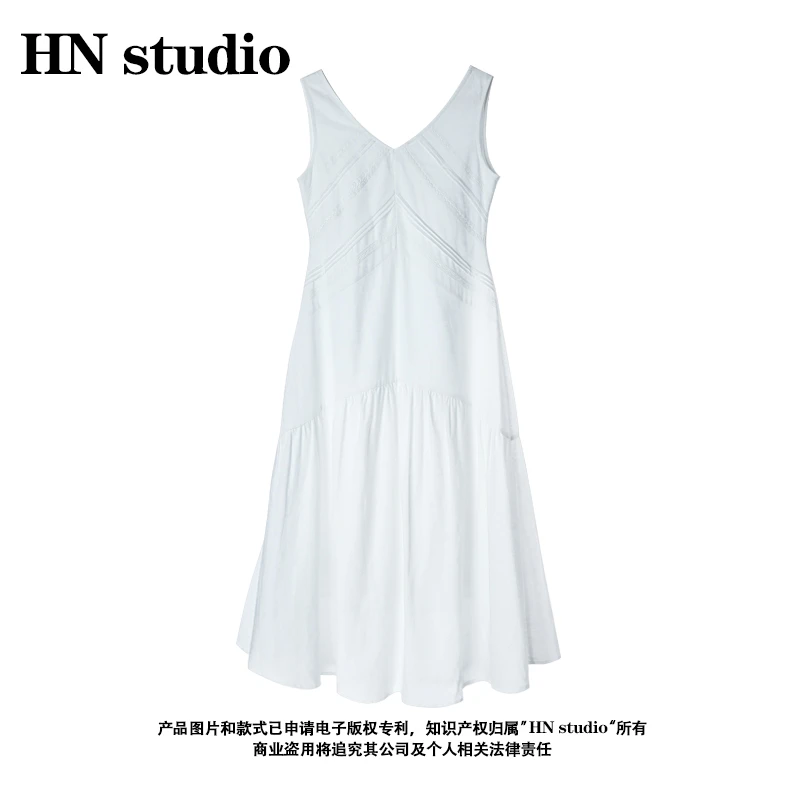 气质休闲秋季新款女士修身显瘦V领无袖连衣裙HN84006