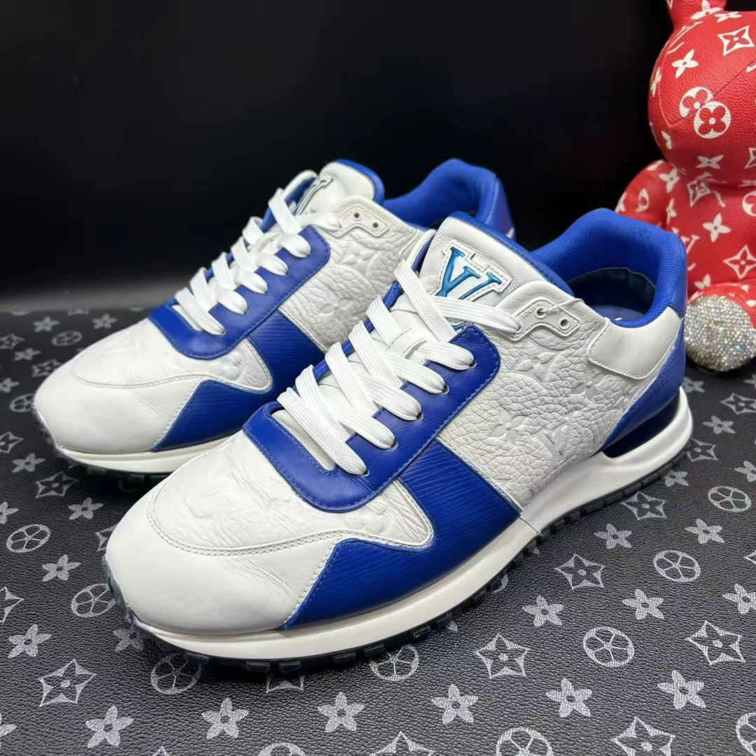 95新 LouisVuitton/路易威登 白蓝浮雕runaway运动鞋42.5欧kke697