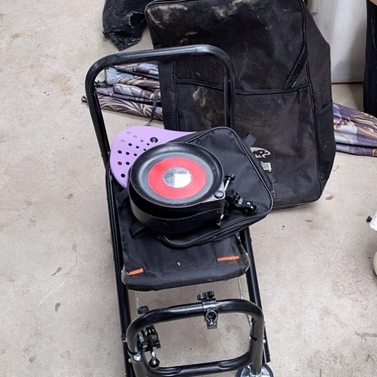 骑士钓椅带配件微瑕