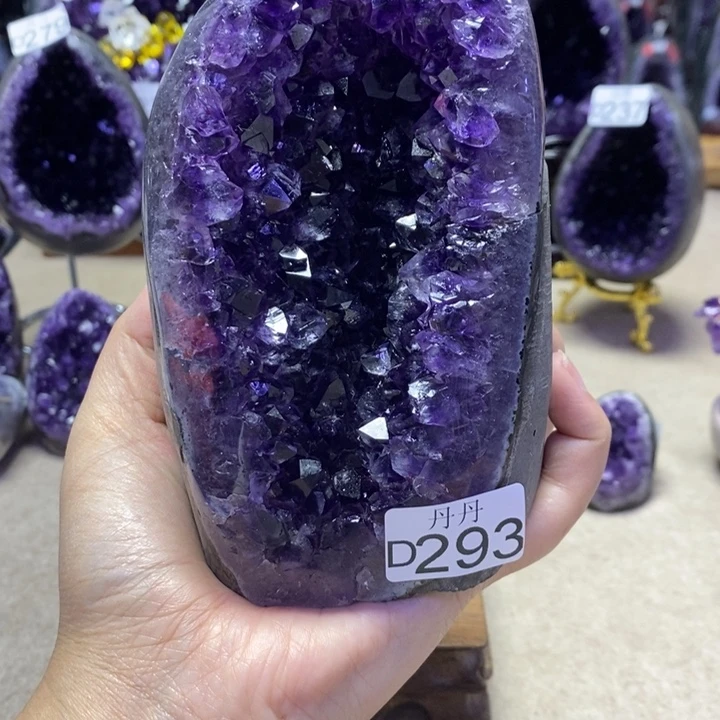 未镶嵌大型摆件（非配饰）水晶