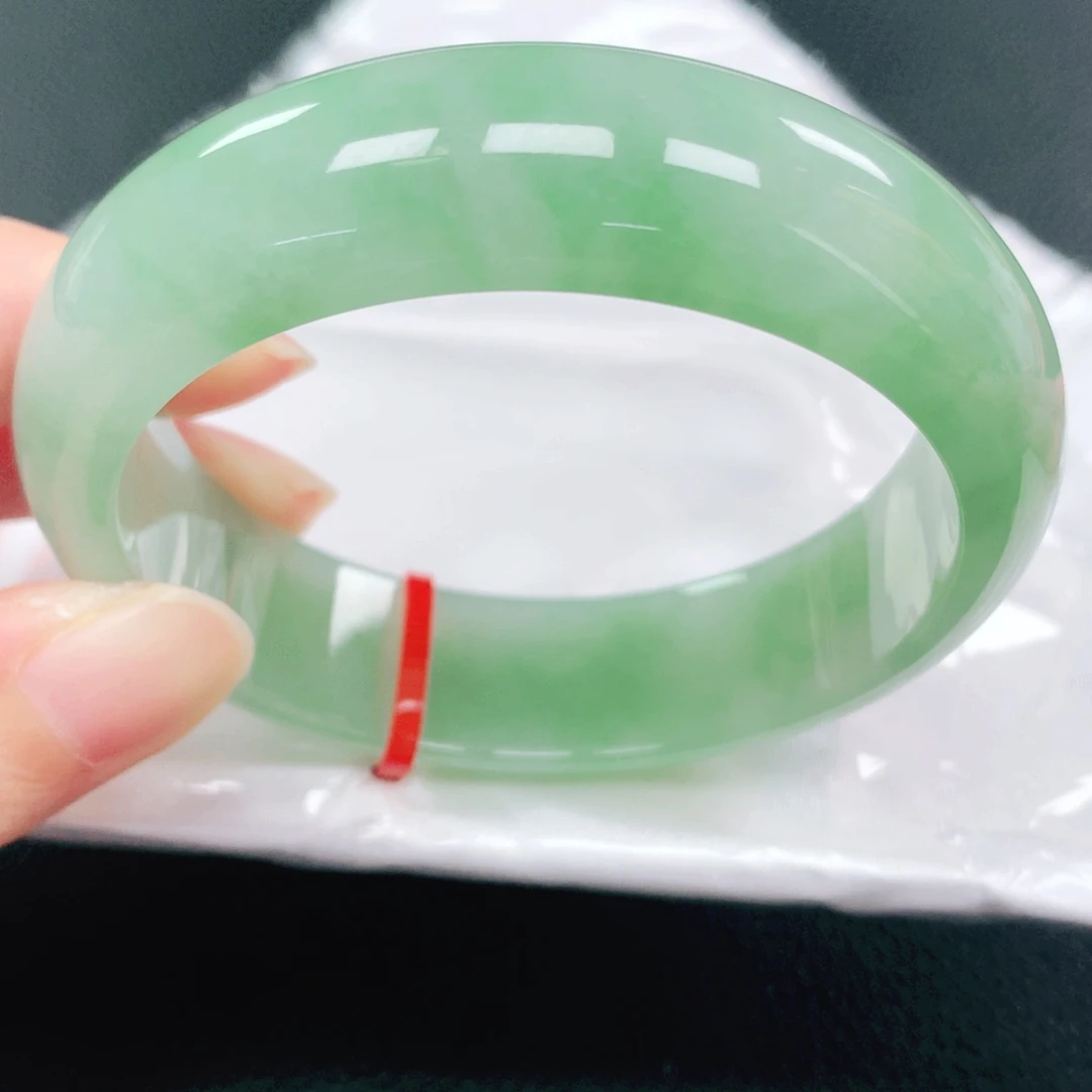未镶嵌手镯翡翠57圈