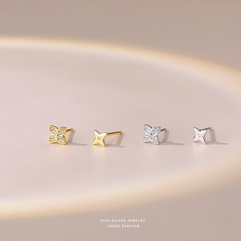 925银耳饰 s925纯银不对称镶钻四叶草女耳钉ins小清新简约花朵