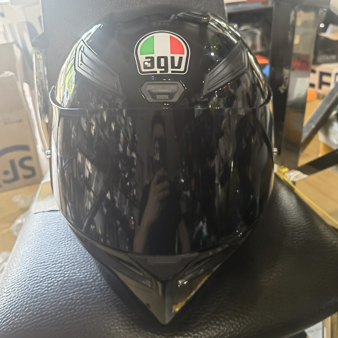 AGV K1s机车头盔