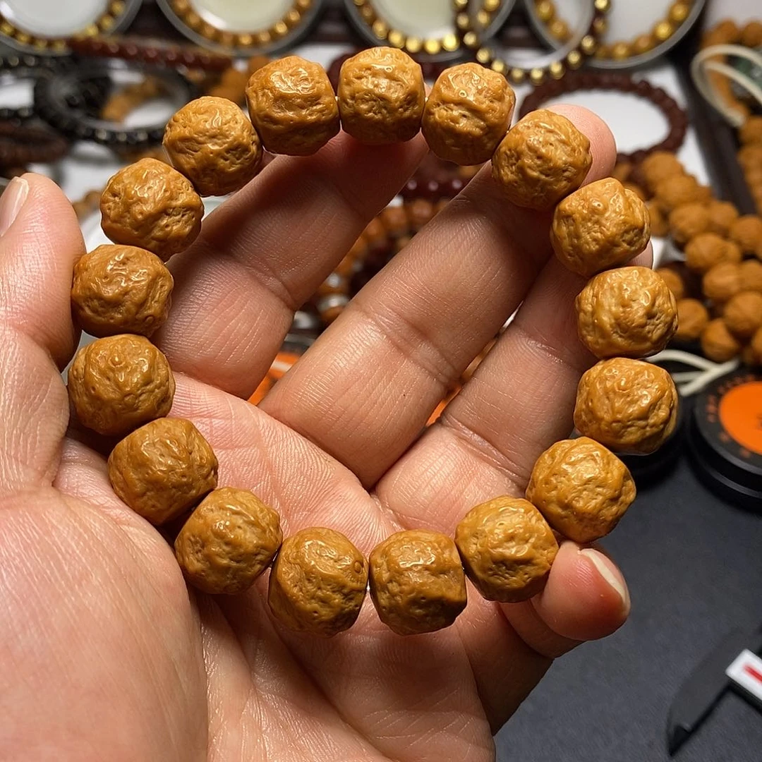 猴头核桃手串全品15左右龙蛇之变32号