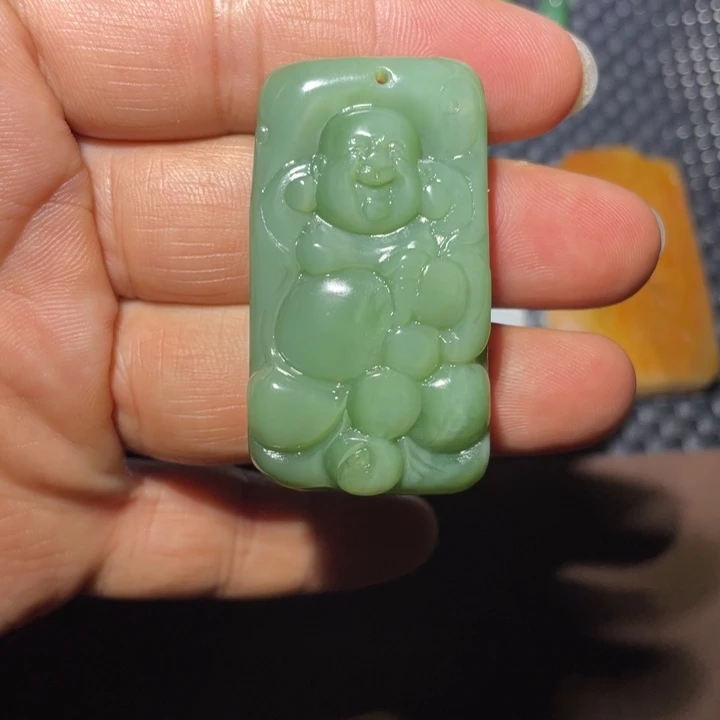 未镶嵌和田玉(糖玉)挂件