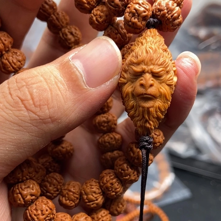 猴头核桃吊坠橄榄