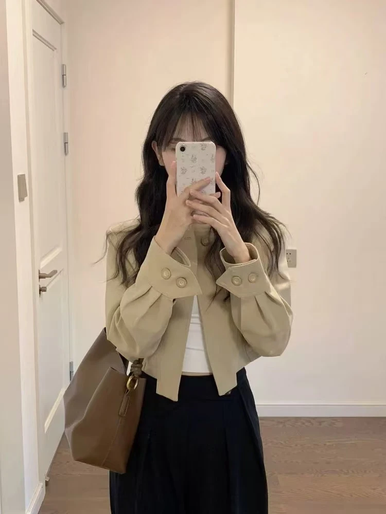 单排扣宽松型女纯色短款系扣秋季短外套千金风