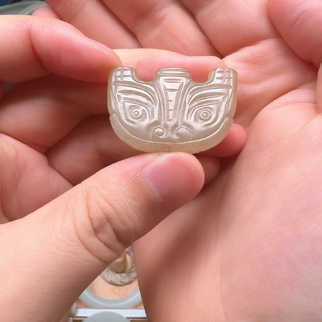 和田玉（青白玉）未镶嵌吊坠(不含链)风**叶