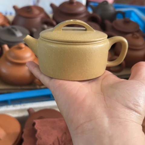 紫砂茶壶梨皮本绿150cc