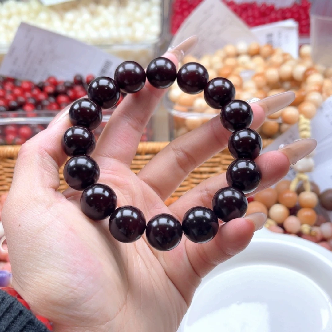 白玉菩提吊坠c15.75mm35颗。溏心巨无霸