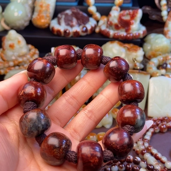 岫岩河磨玉（透闪石质玉）未镶嵌手链