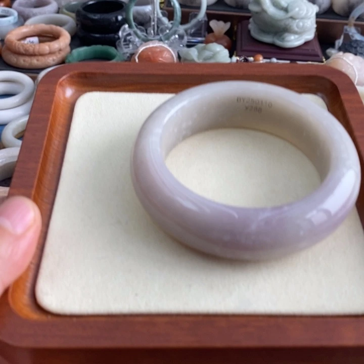 床***我手镯石英质玉未镶嵌