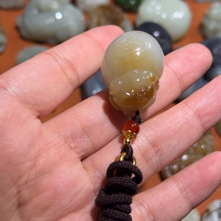 和田玉挂件未镶嵌