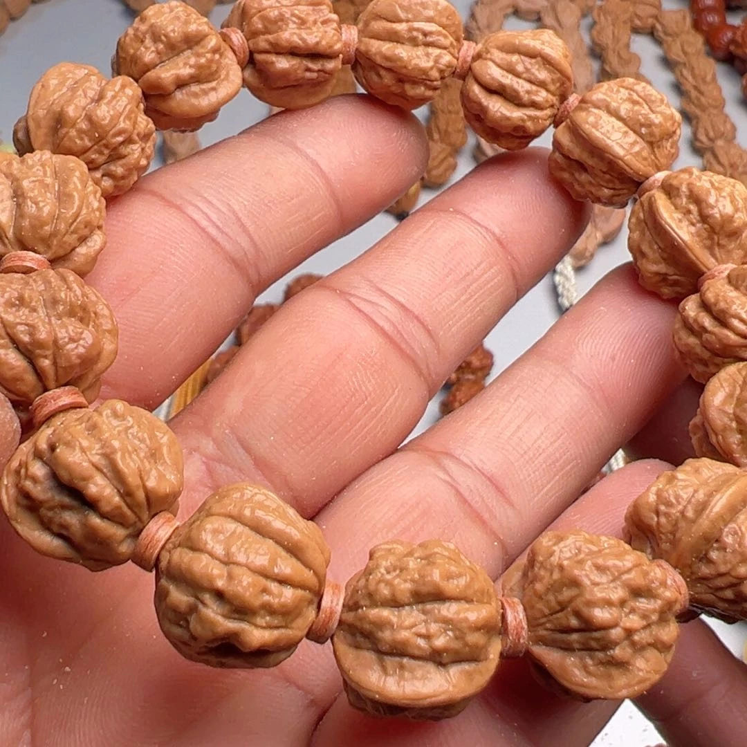 吊坠猴头核桃金蟾16飞碟