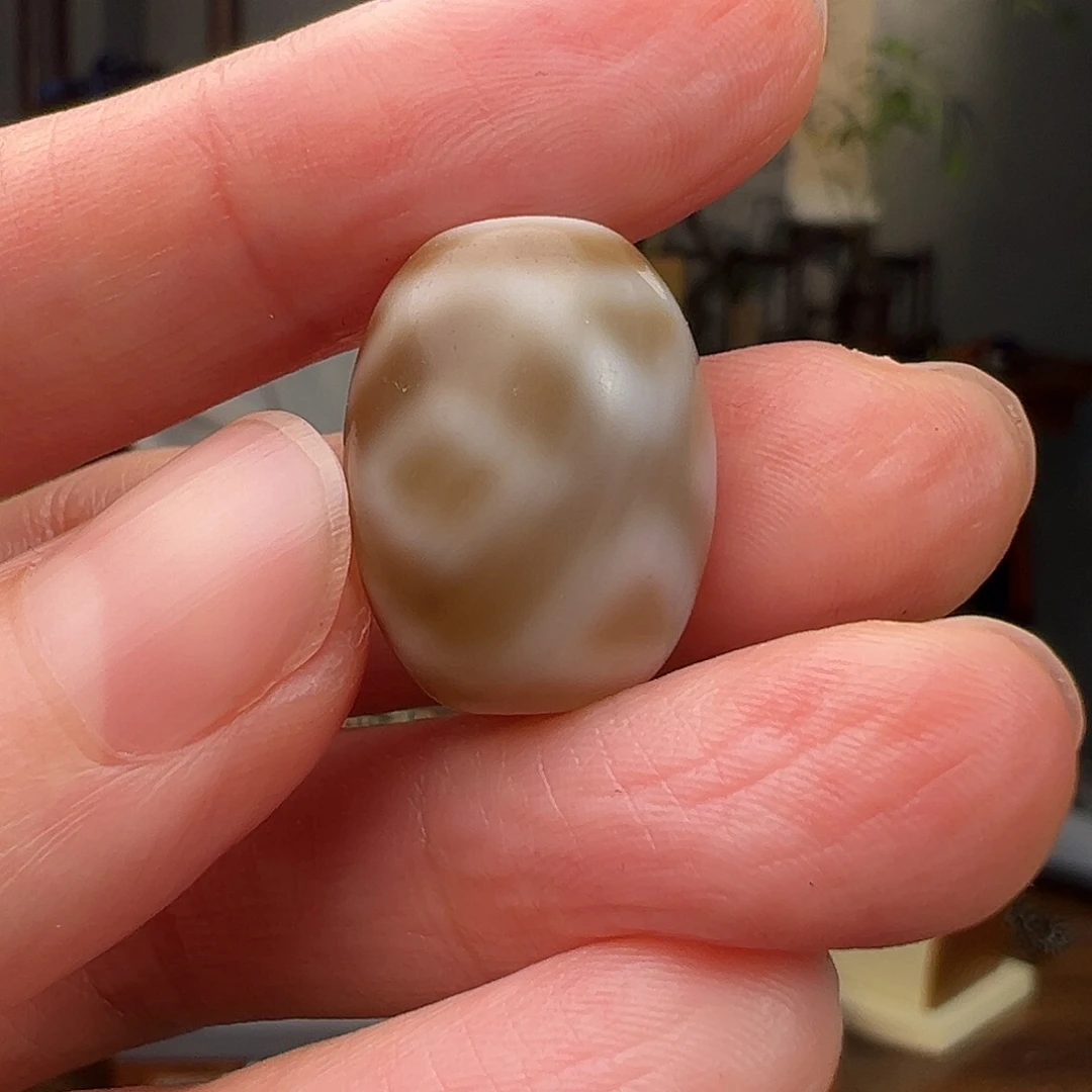 坳***福玛瑙/玉髓未镶嵌颈饰