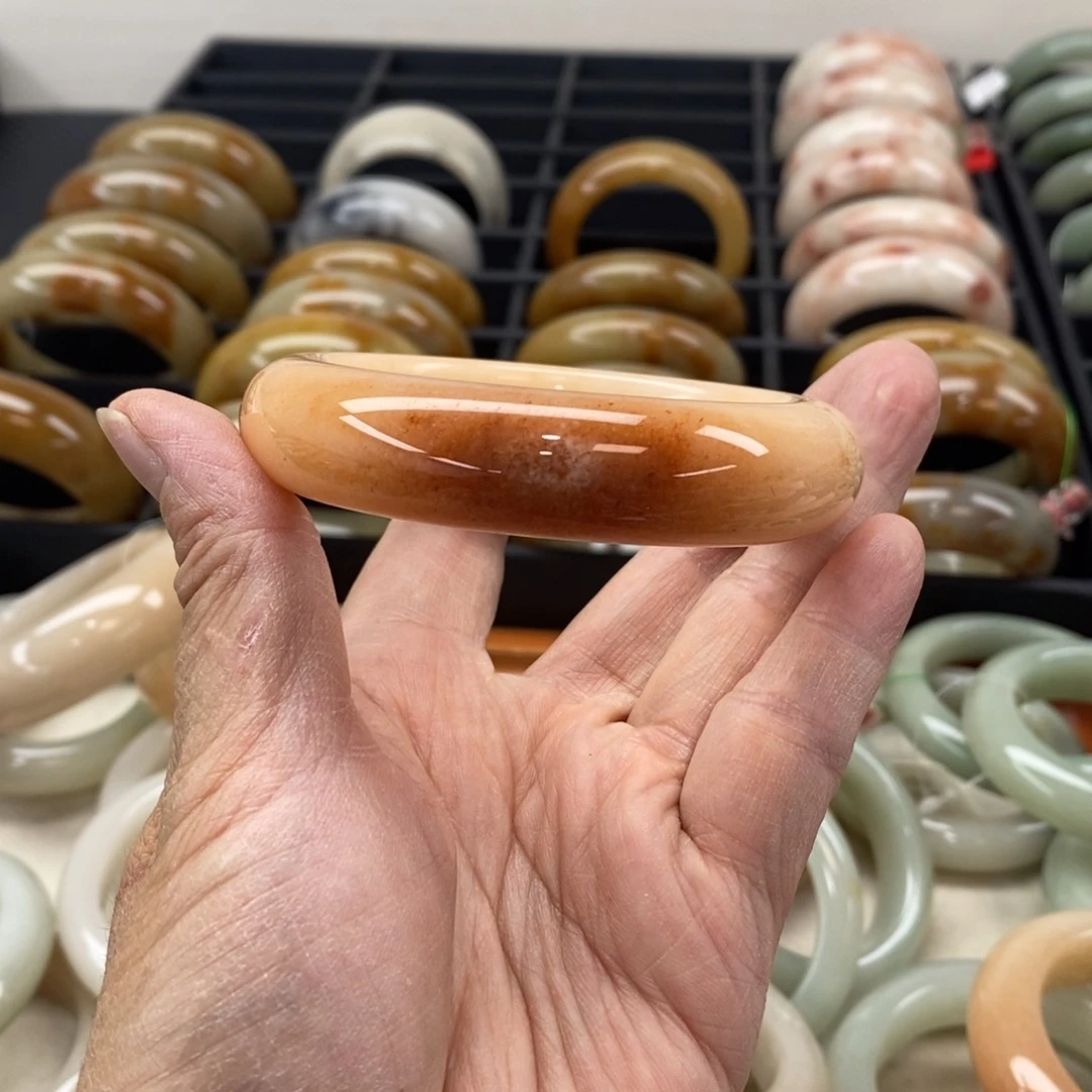 石英质玉手镯未镶嵌水**蓝