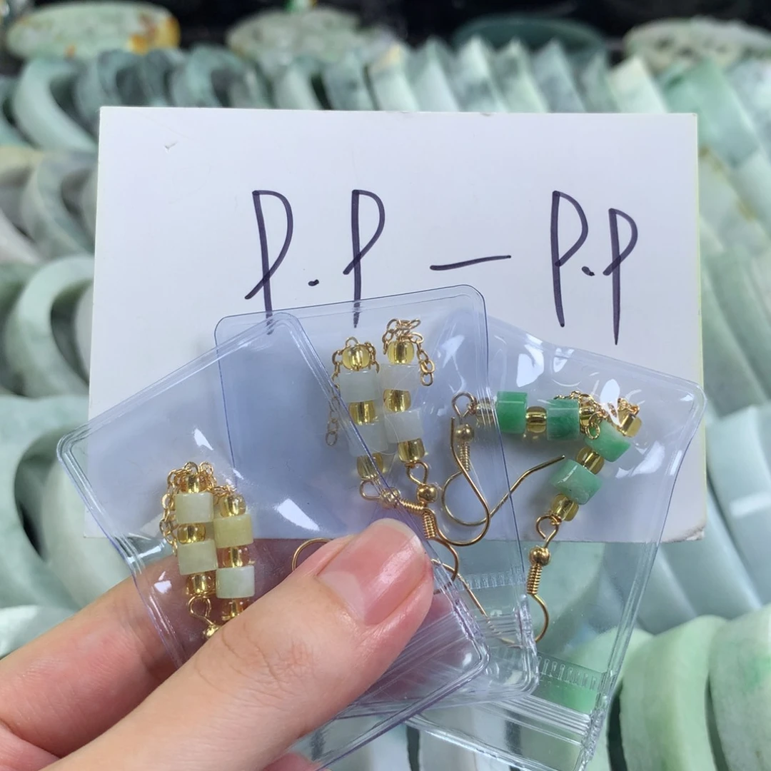 翡翠耳饰未镶嵌多样性发一件