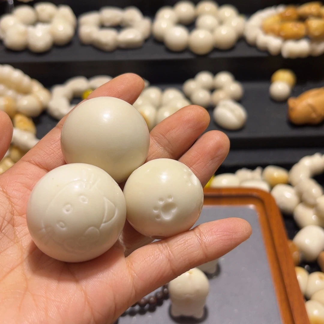 吊坠菩提根/象牙果瑕疵