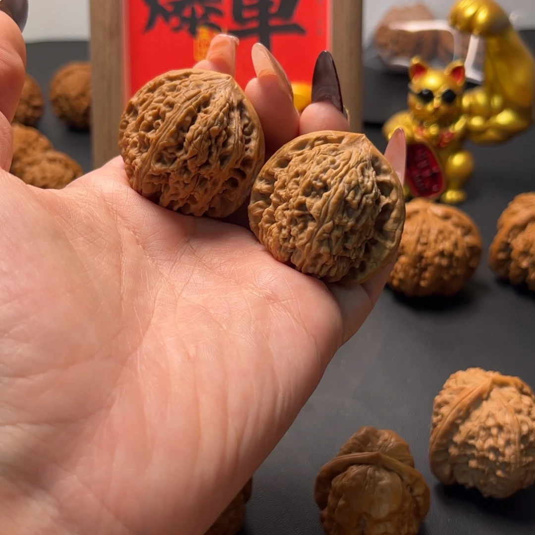 吊坠文玩核桃南疆石40