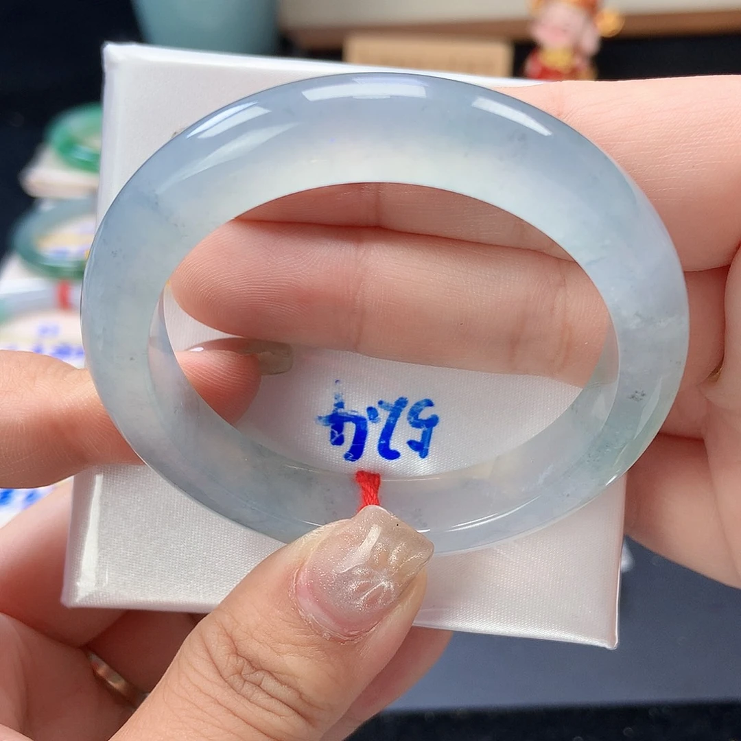 翡翠未镶嵌手镯71号