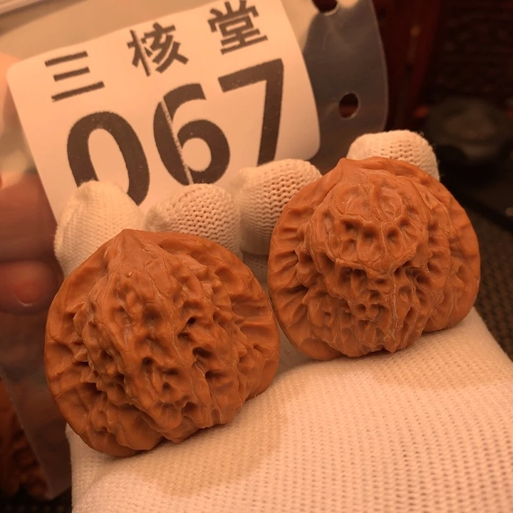吊坠文玩核桃白蛇骨39