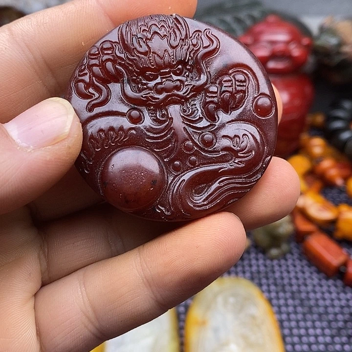 未镶嵌蛇纹石玉颈饰