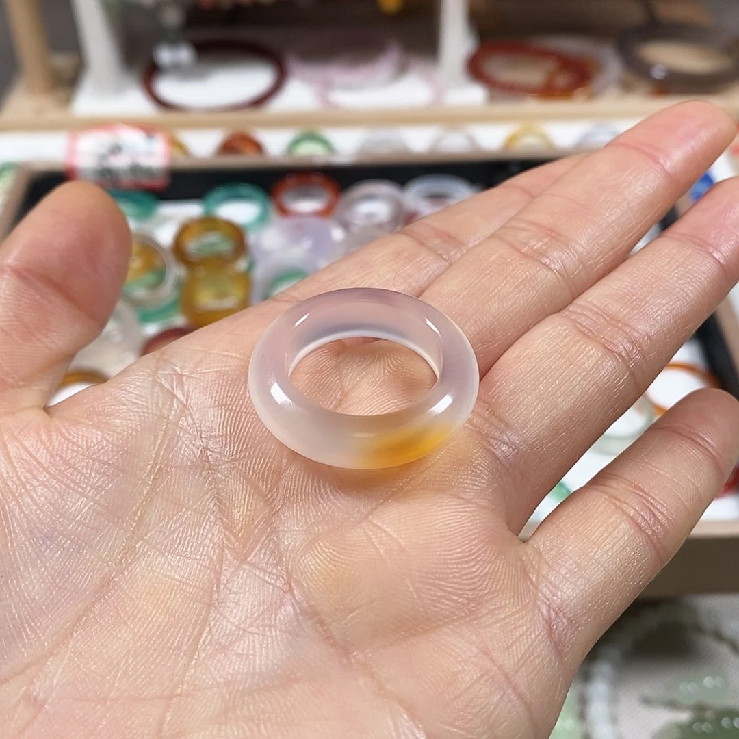 玛瑙/玉髓戒指未镶嵌鱼***?