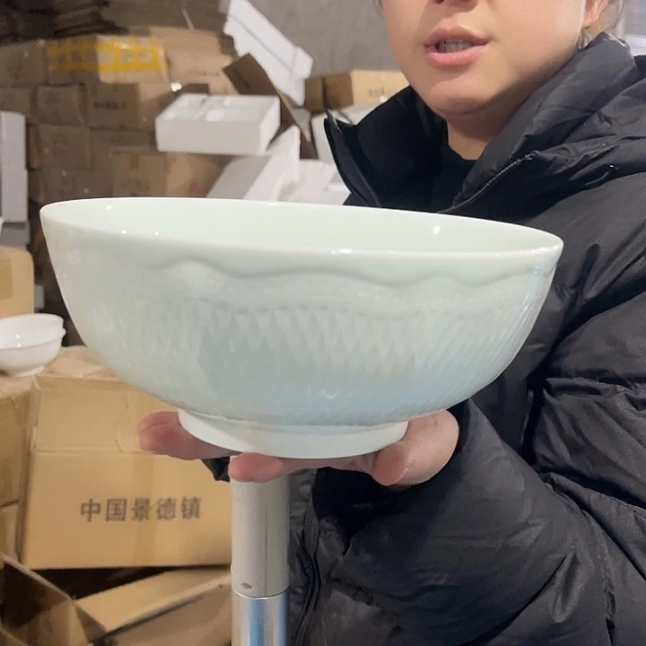 瓷片云梦青瓷9英寸汤碗一个，微瑕包邮