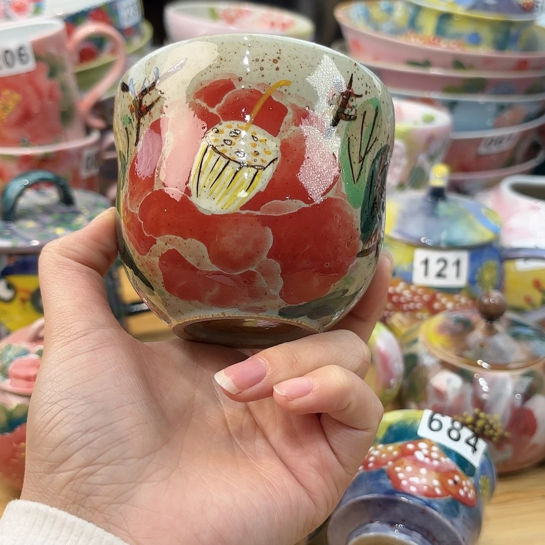 瓷片兔兔盖茨。兔兔好