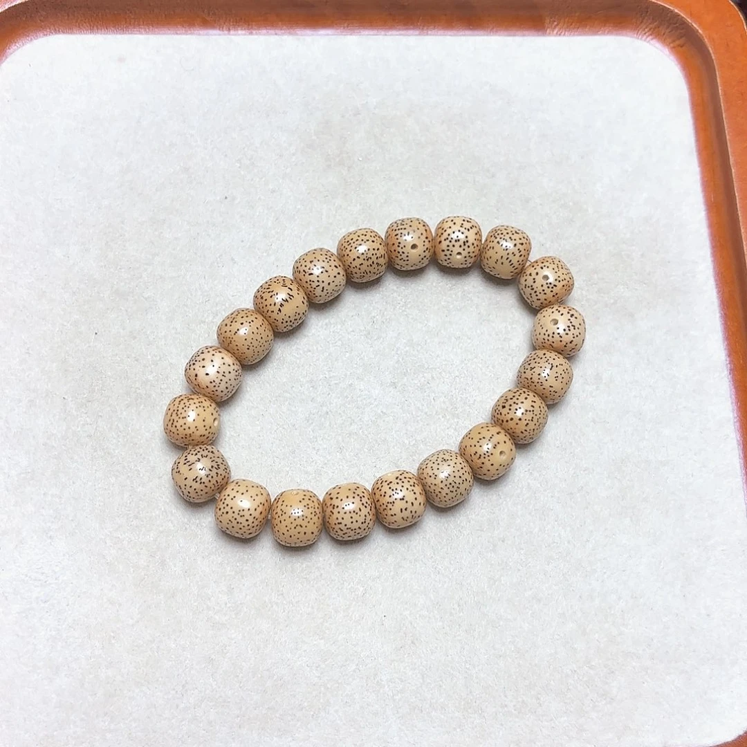 手串星月菩提11鸡油黄星月手串