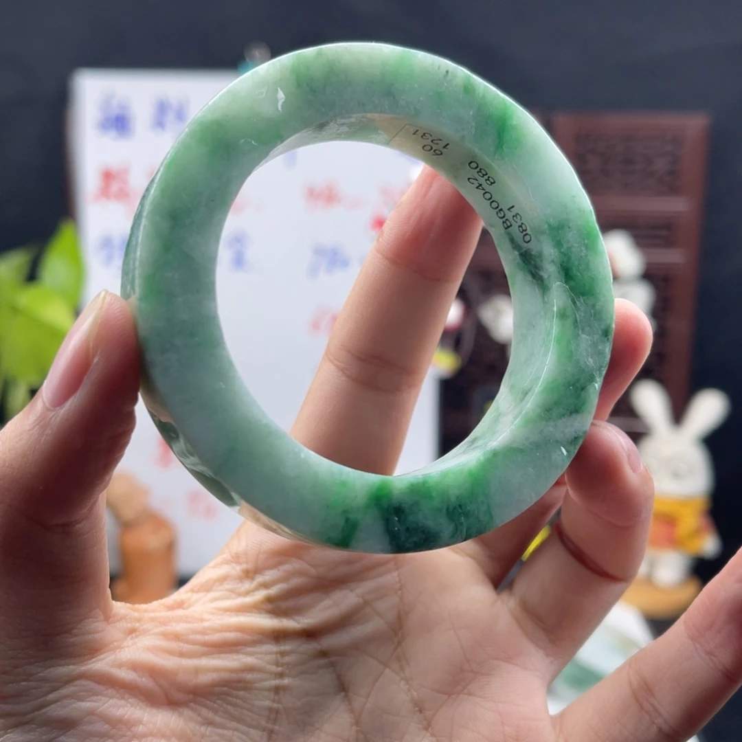 定制翡翠未镶嵌正圈