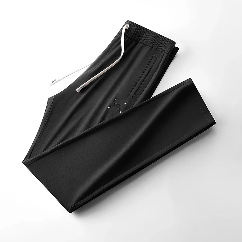 高端时尚男士薄款冰丝休闲裤夏季新款潮流简约刺绣百搭直筒速干裤