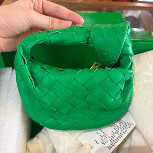 99新 BOTTEGA VENETA/葆蝶家 编织包mini//林纳奢品/手提包