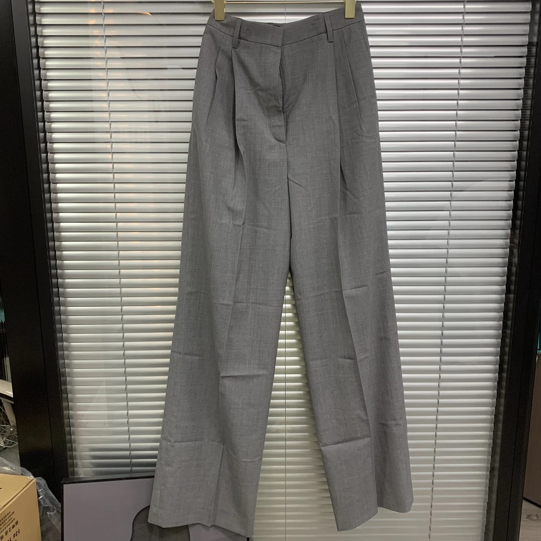 99新 Prada/普拉达 灰色直筒裤/38码/A04158